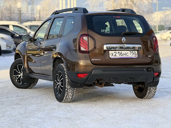 Renault Duster 1.6 4WD MT (114 л.с.) Drive