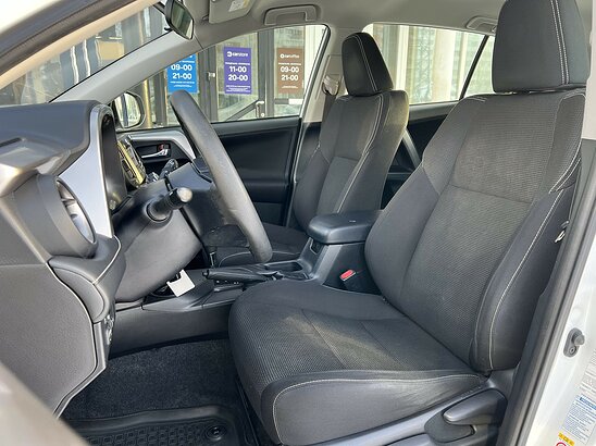 Toyota RAV4 2.0 4WD CVT (146 л.с.) Comfort