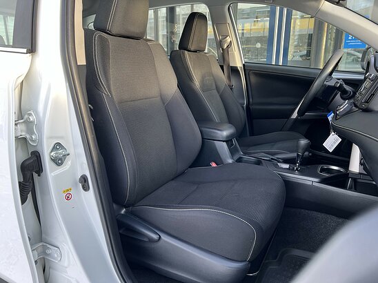 Toyota RAV4 2.0 4WD CVT (146 л.с.) Comfort