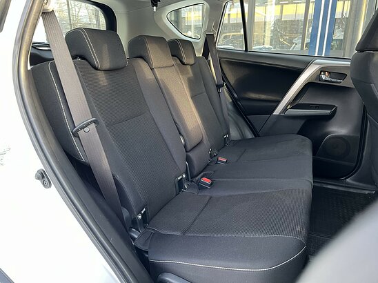 Toyota RAV4 2.0 4WD CVT (146 л.с.) Comfort