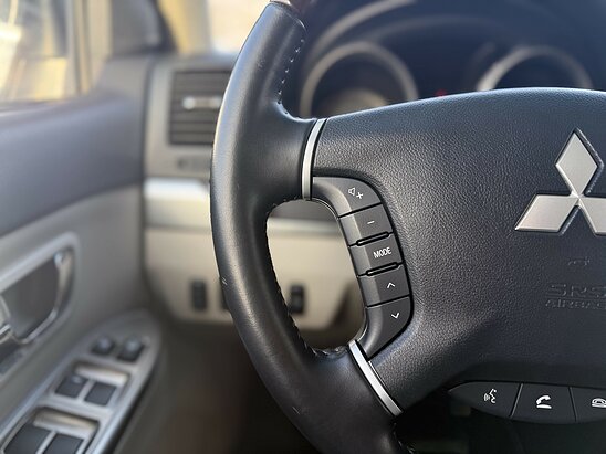 Mitsubishi Pajero 3.8 4WD AT (243 л.с.) GLS