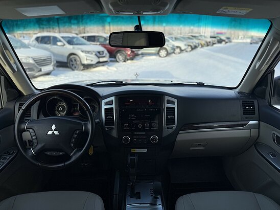 Mitsubishi Pajero 3.8 4WD AT (243 л.с.) GLS