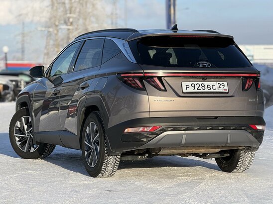 Hyundai Tucson 2.0 4WD AT (150 л.с.) High-Tech