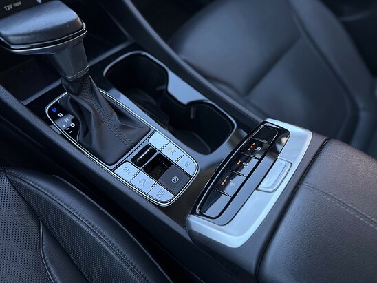 Hyundai Tucson 2.0 4WD AT (150 л.с.) High-Tech