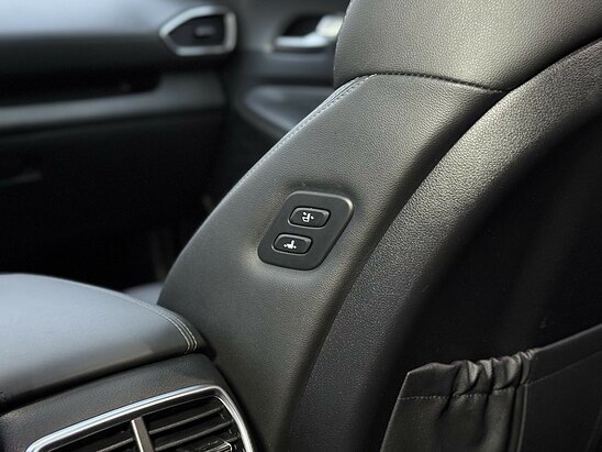 Hyundai Santa Fe 2.2 CRDi 4WD AT (200 л.с.) High-Tech