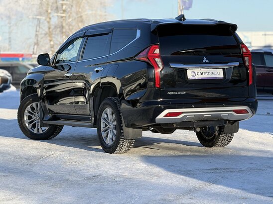 Mitsubishi Pajero Sport 2.4 D 4WD AT (181 л.с.) Instyle