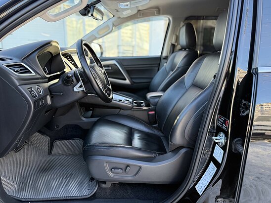 Mitsubishi Pajero Sport 2.4 D 4WD AT (181 л.с.) Instyle