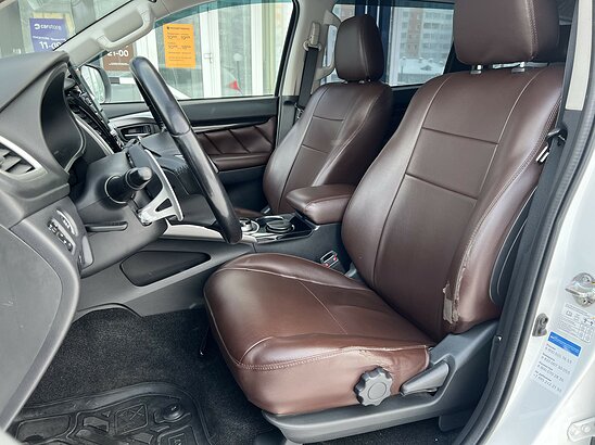 Mitsubishi Pajero Sport 2.4 DI-D 4WD AT (181 л.с.) Intense