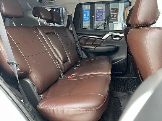 Mitsubishi Pajero Sport 2.4 DI-D 4WD AT (181 л.с.) Intense