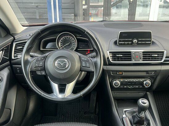 Mazda 3 1.6 MT (104 л.с.) Active