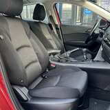 Mazda 3 1.6 MT (104 л.с.) Active