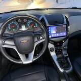 Chevrolet Cruze 1.8 MT (141 л.с.) LT