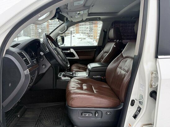 Toyota Land Cruiser 4.5 D AT (249 л.с.) 5 мест Luxe Safety