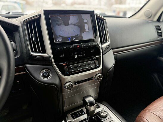 Toyota Land Cruiser 4.5 D AT (249 л.с.) 5 мест Luxe Safety