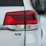 Toyota Land Cruiser 4.5 D AT (249 л.с.) 5 мест Luxe Safety