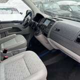 Volkswagen Transporter 2.0 TDI DSG (140 л.с.) Kombi