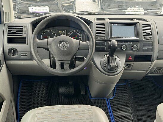 Volkswagen Transporter 2.0 TDI DSG (140 л.с.) Kombi