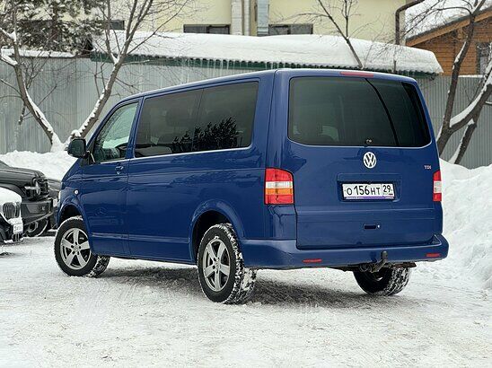 Volkswagen Transporter 2.0 TDI DSG (140 л.с.) Kombi