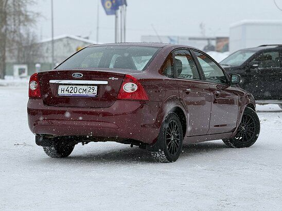 Ford Focus 1.6 MT (115 л.с.) Comfort