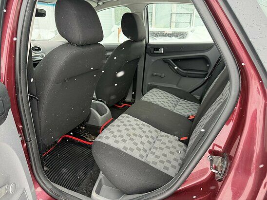 Ford Focus 1.6 MT (115 л.с.) Comfort