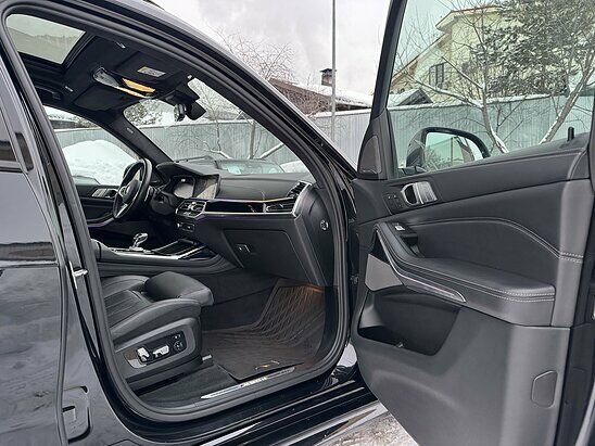 BMW X7 M50d 3.0 xDrive Steptronic (400 л.с.) Special