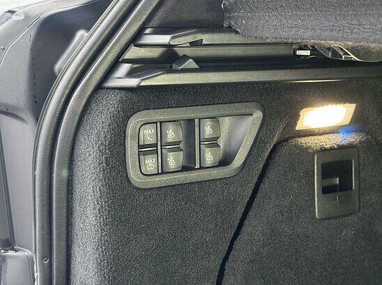 BMW X7 M50d 3.0 xDrive Steptronic (400 л.с.) Special