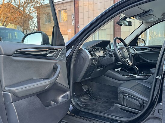 BMW X3 20i 2.0 xDrive Steptronic (184 л.с.)