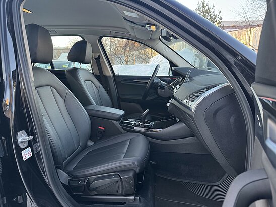 BMW X3 20i 2.0 xDrive Steptronic (184 л.с.)