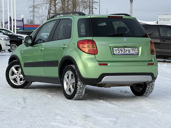 Suzuki SX4 1.6 4WD MT (107 л.с.) GL-X