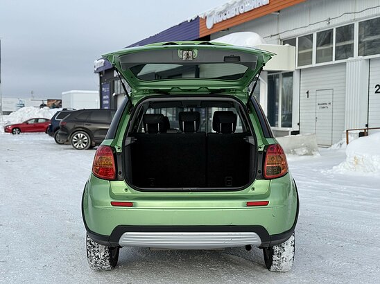 Suzuki SX4 1.6 4WD MT (107 л.с.) GL-X