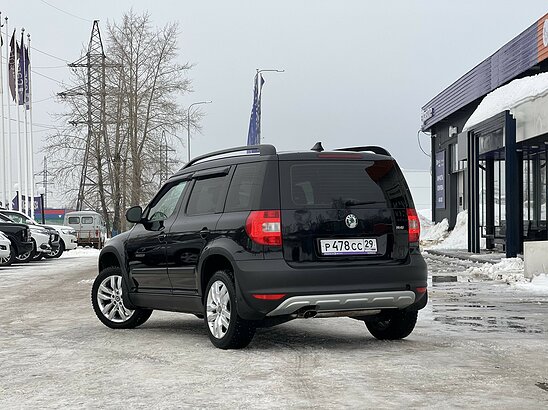 Skoda Yeti 1.2 TSI MT (105 л.с.) Active
