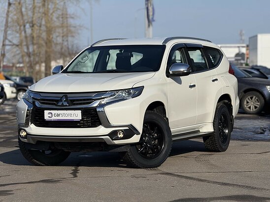 Mitsubishi Pajero Sport 2.4 4WD MT (181 л.с.) Invite