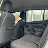 Renault Sandero Stepway 1.6 MT (82 л.с.) Confort