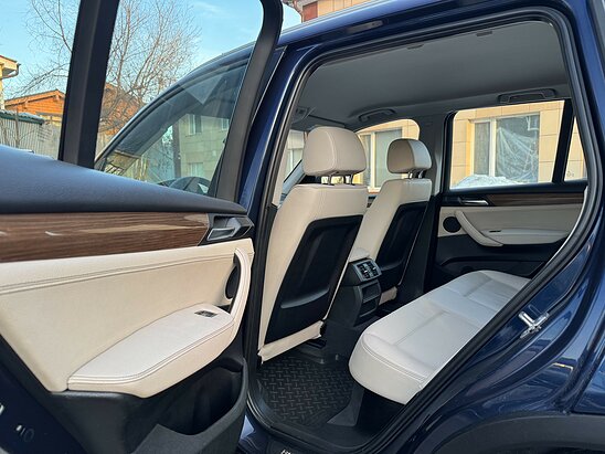 BMW X3 35i 3.0 xDrive AT (306 л.с.)