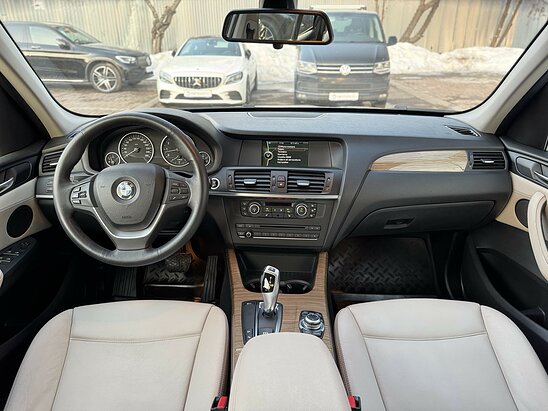 BMW X3 35i 3.0 xDrive AT (306 л.с.)