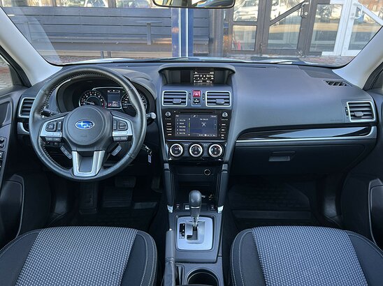 Subaru Forester 2.0 4WD CVT (150 л.с.) Comfort