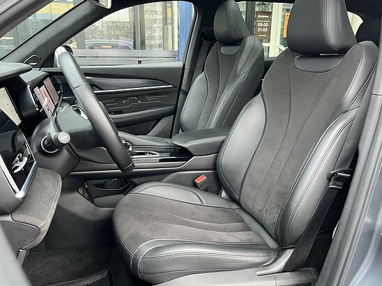 Geely Monjaro 2.0 4WD AT (238 л.с.) Exclusive