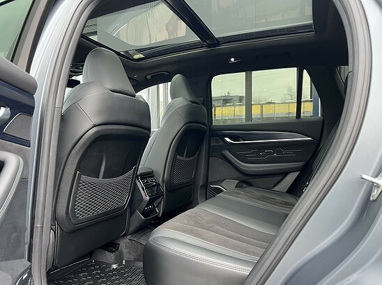 Geely Monjaro 2.0 4WD AT (238 л.с.) Exclusive