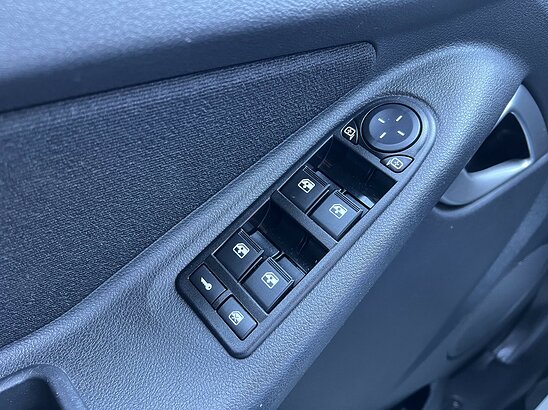 ВАЗ (LADA) Granta 1.6 MT (106 л.с.)