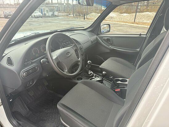 ВАЗ (LADA) Niva Travel 1.7 MT (80 л.с.) Classic