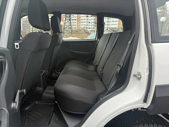 ВАЗ (LADA) Niva Travel 1.7 MT (80 л.с.) Classic