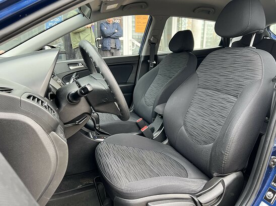 Hyundai Solaris 1.6 AT (123 л.с.) Comfort