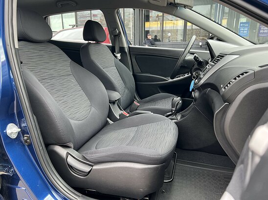 Hyundai Solaris 1.6 AT (123 л.с.) Comfort
