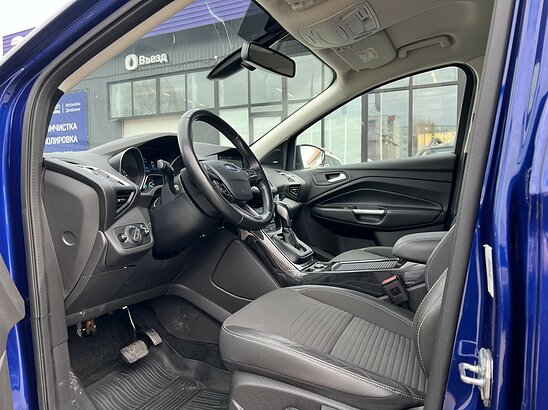 Ford Kuga 1.5 EcoBoost 4WD AT (150 л.с.) Titanium Plus