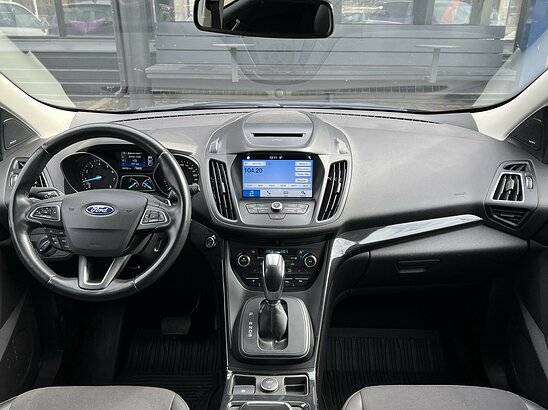 Ford Kuga 1.5 EcoBoost 4WD AT (150 л.с.) Titanium Plus