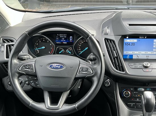 Ford Kuga 1.5 EcoBoost 4WD AT (150 л.с.) Titanium Plus