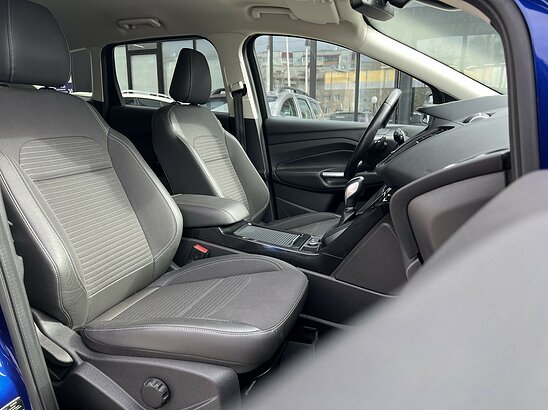 Ford Kuga 1.5 EcoBoost 4WD AT (150 л.с.) Titanium Plus