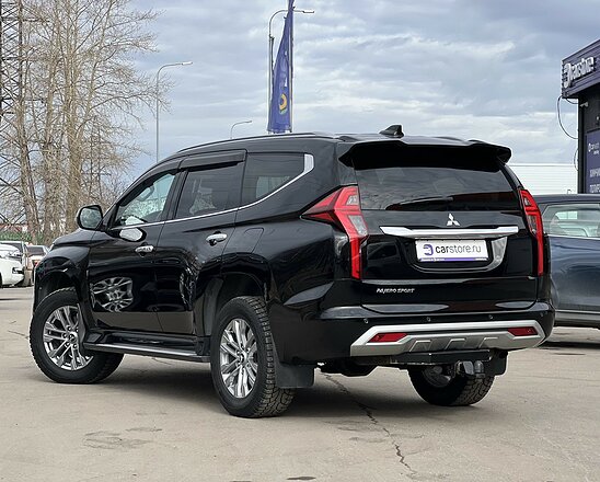 Mitsubishi Pajero Sport 2.4 D 4WD AT (181 л.с.) Instyle