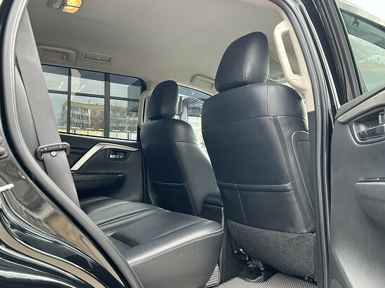 Mitsubishi Pajero Sport 2.4 D 4WD AT (181 л.с.) Instyle