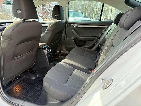 Skoda Octavia 1.8 TSI DSG (180 л.с.) Style